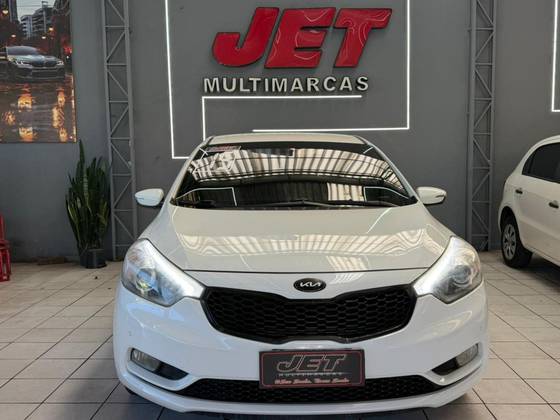 KIA CERATO 1.6 SX 16V FLEX 4P AUTOMÁTICO KIA CERATO 1.6 SX 16V FLEX 4P AUTOMÁTICO